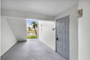 1011 Green Pine Boulevard G1, West Palm Beach, FL 33409 Sold 12/31/25