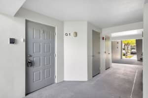 1011 Green Pine Boulevard G1, West Palm Beach, FL 33409 Sold 12/31/25