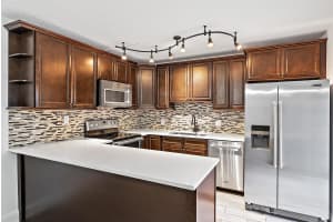 1021 10th Court 1021, Palm Beach Gardens, FL 33410 Sold 07/15/25