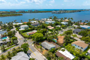 7935 Flagler Drive, West Palm Beach, FL 33405 - MLS#R11093378