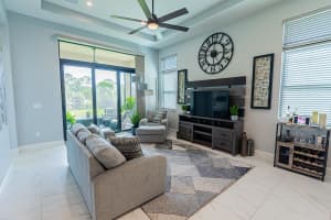 186 SE Via Tirso, Port Saint Lucie, FL 34952 Sold 08/29/25