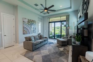 186 SE Via Tirso, Port Saint Lucie, FL 34952 Sold 08/29/25