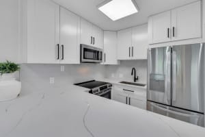 76 Mansfield B 76, Boca Raton