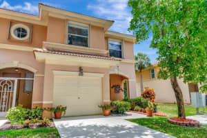 212 River Bluff Lane, Royal Palm Beach, FL 33411 Sold 09/05/25