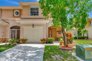 212 River Bluff Lane, Royal Palm Beach, FL 33411 Sold 09/05/25