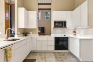 420 Sopwith Drive, Vero Beach, FL 32968 Sold 08/12/25