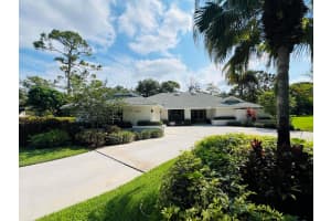 15165 Meadow Wood Drive, Wellington, FL 33414 Sold 07/11/25
