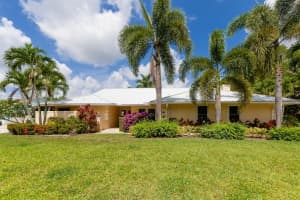 2610 SE Erickson Drive, Port Saint Lucie, FL 34984 - MLS#R11093468