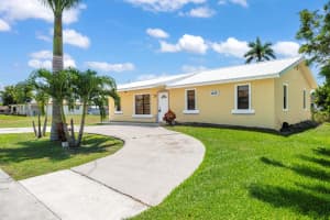 1332 SW G, Belle Glade, FL 33430 Sold 07/01/25
