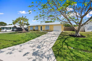 333 SE Dalva Avenue, Port Saint Lucie, FL 34984 Sold 07/24/25