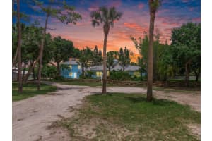 1293 Sw Heather Terrace, Stuart