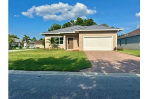 660 Ne Moss Rose Place, Port St. Lucie, Fl 34983, Port Saint Lucie