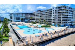 3546 S Ocean Boulevard 203, South Palm Beach, FL 33480 Sold 06/27/25