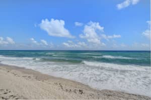 3546 S Ocean Boulevard 203, South Palm Beach, FL 33480 Sold 06/27/25