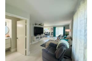 5831 Thisledown Court, West Palm Beach, FL 33415 - MLS#R11093666