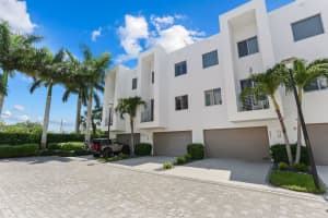 4021 Nw 18th Way, Boca Raton