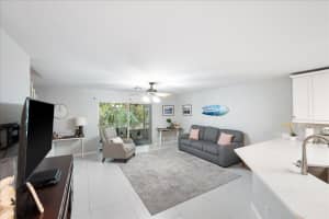 157 Fox Meadow Run, Jupiter, FL 33458 - MLS#R11093715