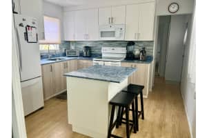 4540 NW 69th St J-05, Coconut Creek, FL 33073 - MLS#R11093726