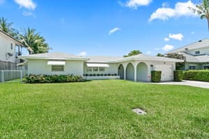 718 Shore Drive, Boynton Beach, FL 33435 - MLS#R11093743