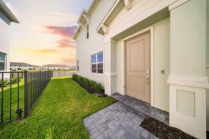 663 SE Lake Falls Street, Port Saint Lucie, FL 34984 - MLS#R11093769