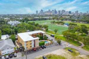 744 Ne 14th Avenue 2, Fort Lauderdale