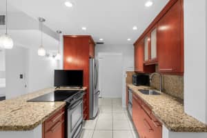 250 NE 20th Street 1220, Boca Raton, FL 33431 - MLS#R11093788