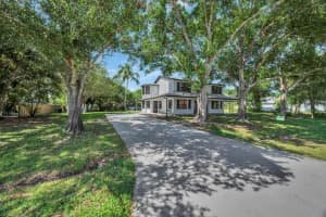 2033 SW Justison Avenue, Port Saint Lucie, FL 34953 - MLS#R11093813