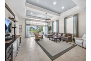 25 Laguna Terrace, Palm Beach Gardens, FL 33418 Sold 12/01/25