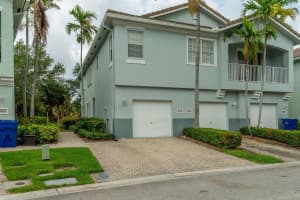 3185 Laurel Ridge Circle, Riviera Beach