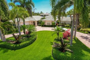 16 E High Point Road, Sewalls Point, FL 34996 Sold 09/30/25