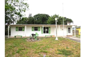 213 Osceola Avenue, Fort Pierce, FL 34982 Sold 06/10/25