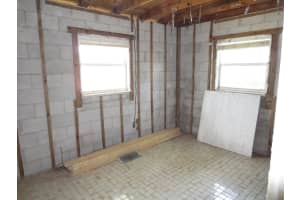 213 Osceola Avenue, Fort Pierce, FL 34982 Sold 06/10/25