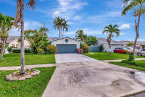 82 Baytree Circle, Boynton Beach, FL 33436 - MLS#R11093909
