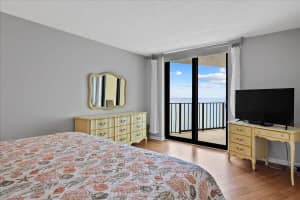 5420 N Ocean Drive 1001, Singer Island, FL 33404 - MLS#R11093925