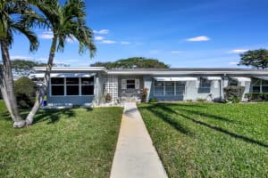 735 N Highpoint Boulevard N B, Delray Beach, FL 33445 - MLS#R11093955