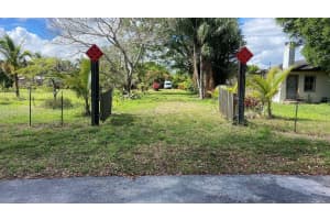 9500 Orange Avenue, Fort Pierce, FL 34945 Sold 07/11/25