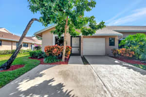 8164 Sweetbriar Way, Boca Raton