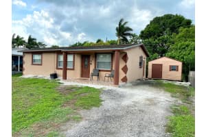 616 SW 13th Street, Belle Glade, FL 33430 Sold 06/30/25