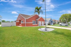 8687 Spring Valley Drive, Boynton Beach, FL 33472 Sold 08/13/25