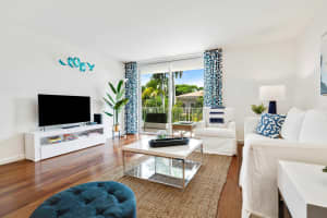 354 Chilean Avenue 3e, Palm Beach, FL 33480 Sold 11/19/25