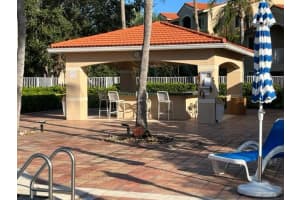 1590 S 42nd Circle 310, Vero Beach, FL 32967 - MLS#R11094065