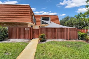 2938 SW 12 Street, Deerfield Beach, FL 33442 - MLS#R11094078