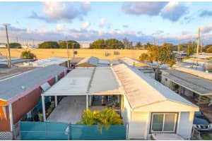 4111 Nw 37 Th Avenue, Miami