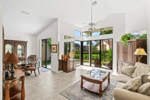 10194 N Lexington Circle, Boynton Beach, FL 33436 - MLS#R11094124