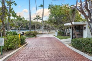 2401 N Ocean Boulevard 2n, Boca Raton, FL 33431 - MLS#R11094162