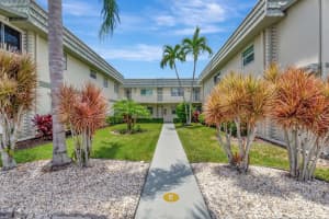 236 Monaco E, Delray Beach, FL 33446 - MLS#R11094175
