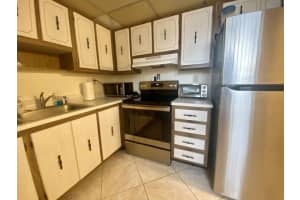 32 Normandy A, Delray Beach, FL 33484 - MLS#R11094195