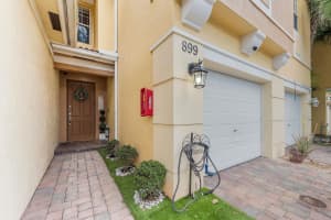 899 Pipers Cay Drive, West Palm Beach, FL 33415 Sold 07/11/25