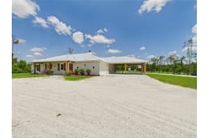 32801 Us Highway 441 13 & 14, Okeechobee