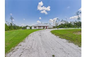 32801 Us Highway 441 13 & 14, Okeechobee, FL 34972 - MLS#R11094199
